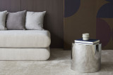 Circlus Daybed detajl tkanine in zaobljene oblike v tkanini Esina Almond