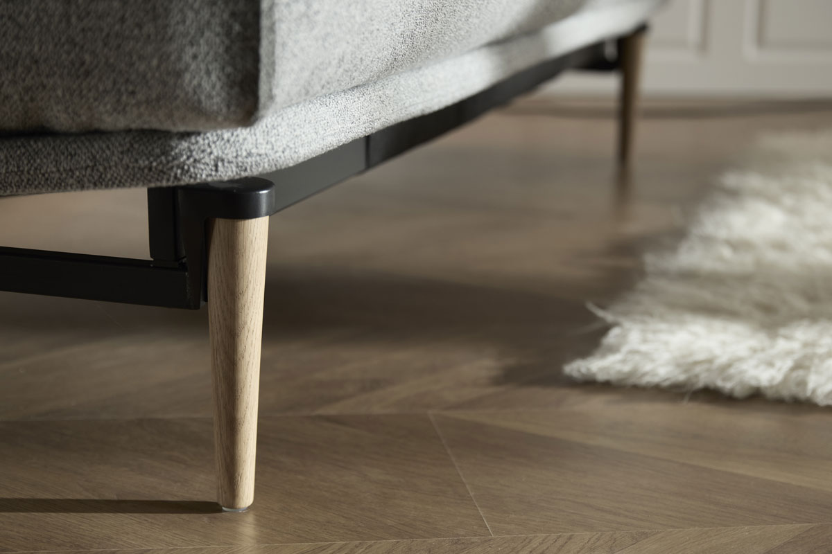 Colpus 140 Sofa Bed Quiltus s hrastovimi nogami