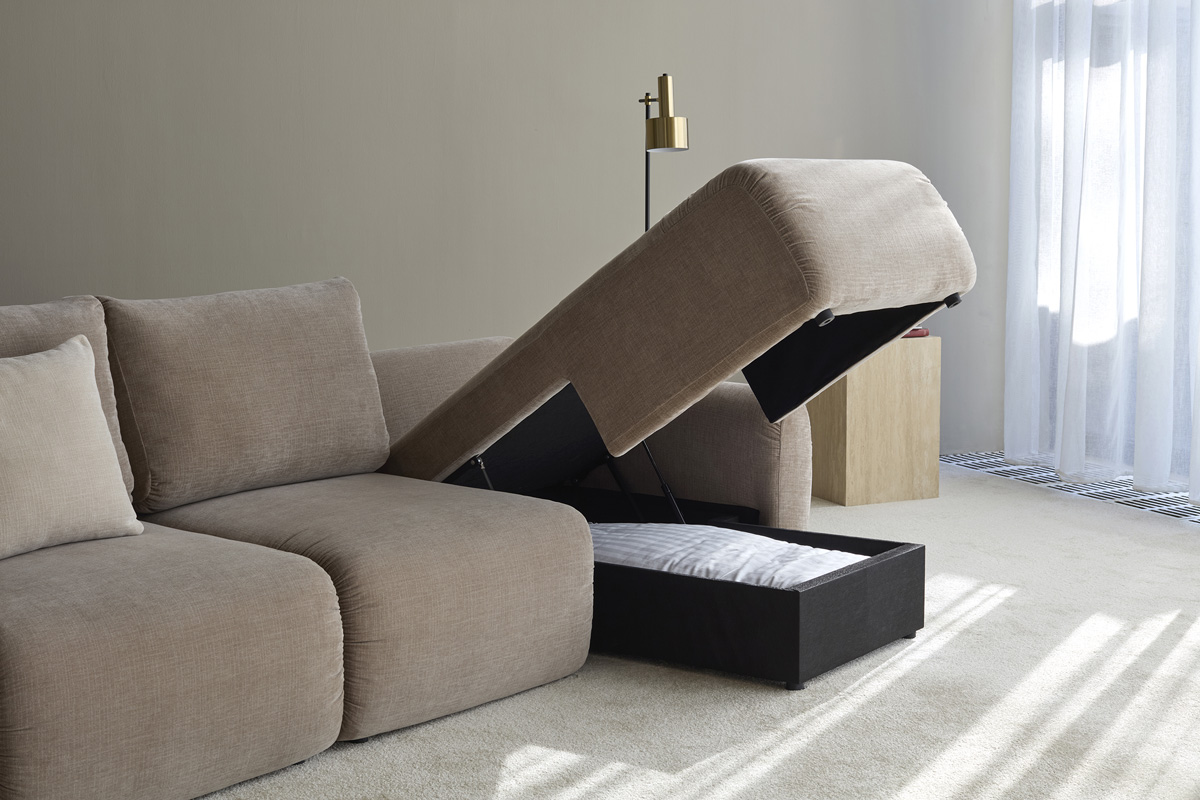 Norum Sofa Bed z ležalnikom detajl mehko zaobljenih Curve rokonaslonov