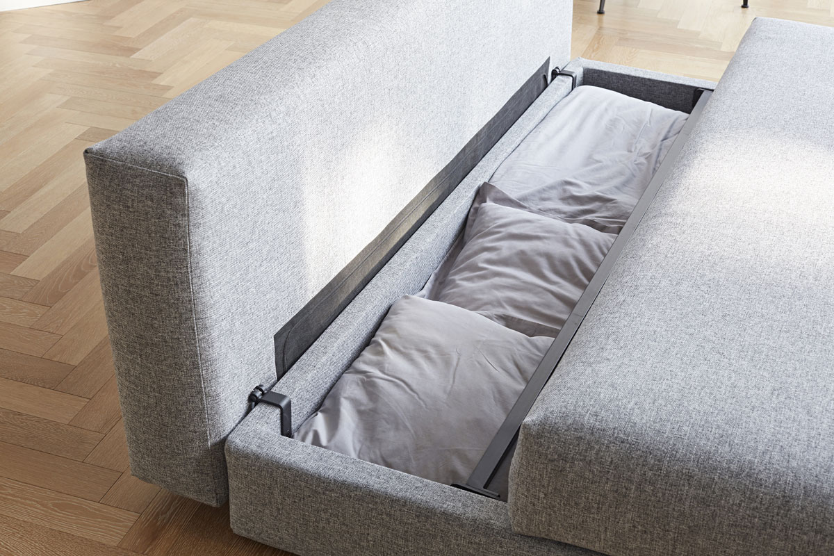 Osvald sofa bed raztegnjen v ležišče 150x200 cm za vsakodnevno spanje