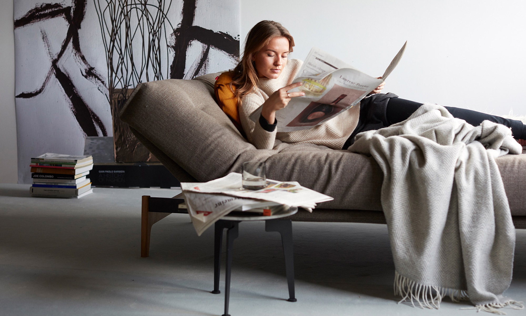 Aslak 140 sofa bed Moderna in praktična sedežna garnitura v dnevni sobi – Dom Ambient