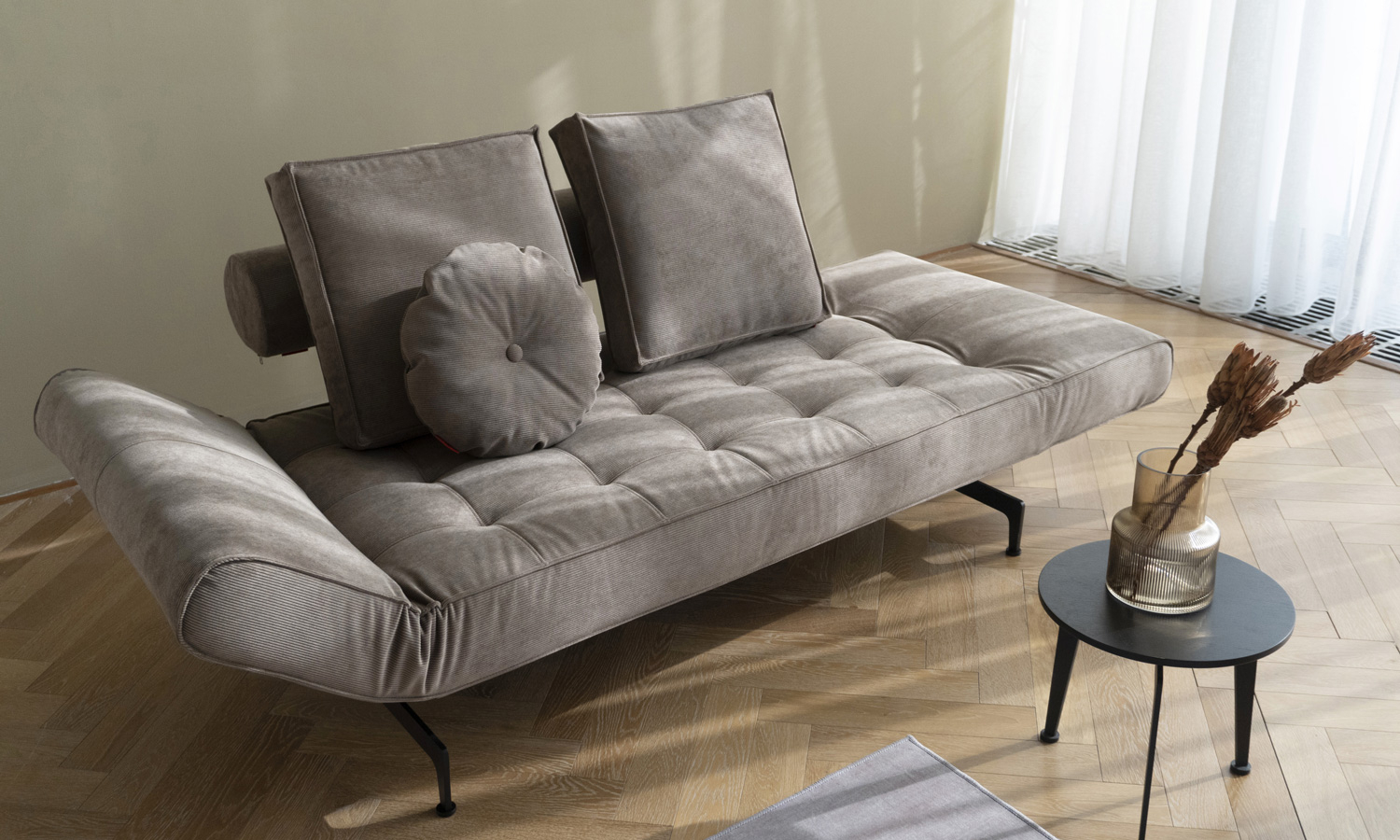 Ghia Laser Day Bed Raztegljiv kavč Ghia Laser